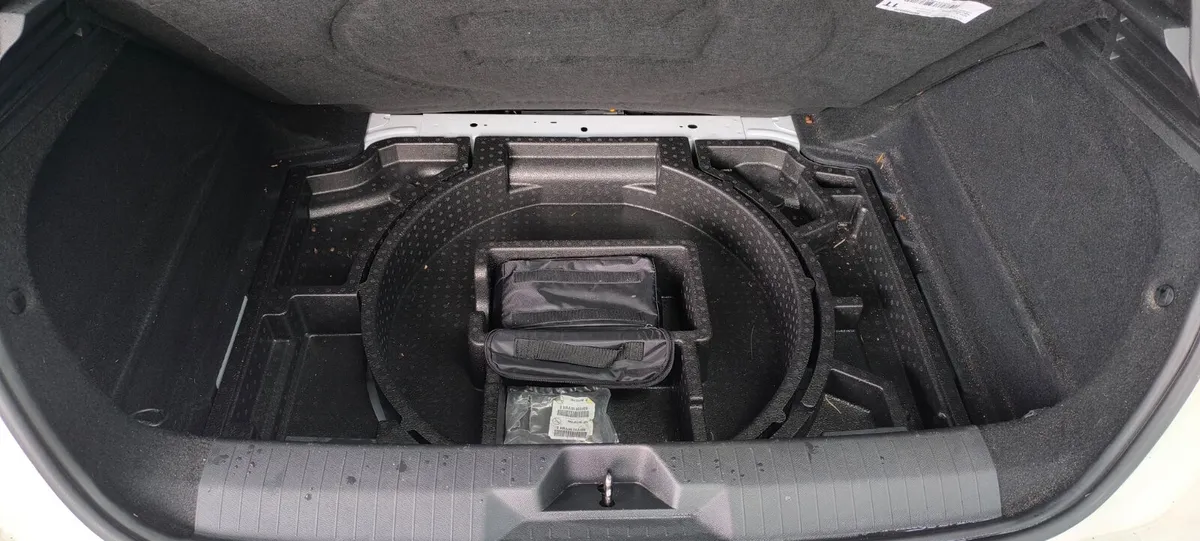 Opel Astra Hatchback, Diesel, 2022, White