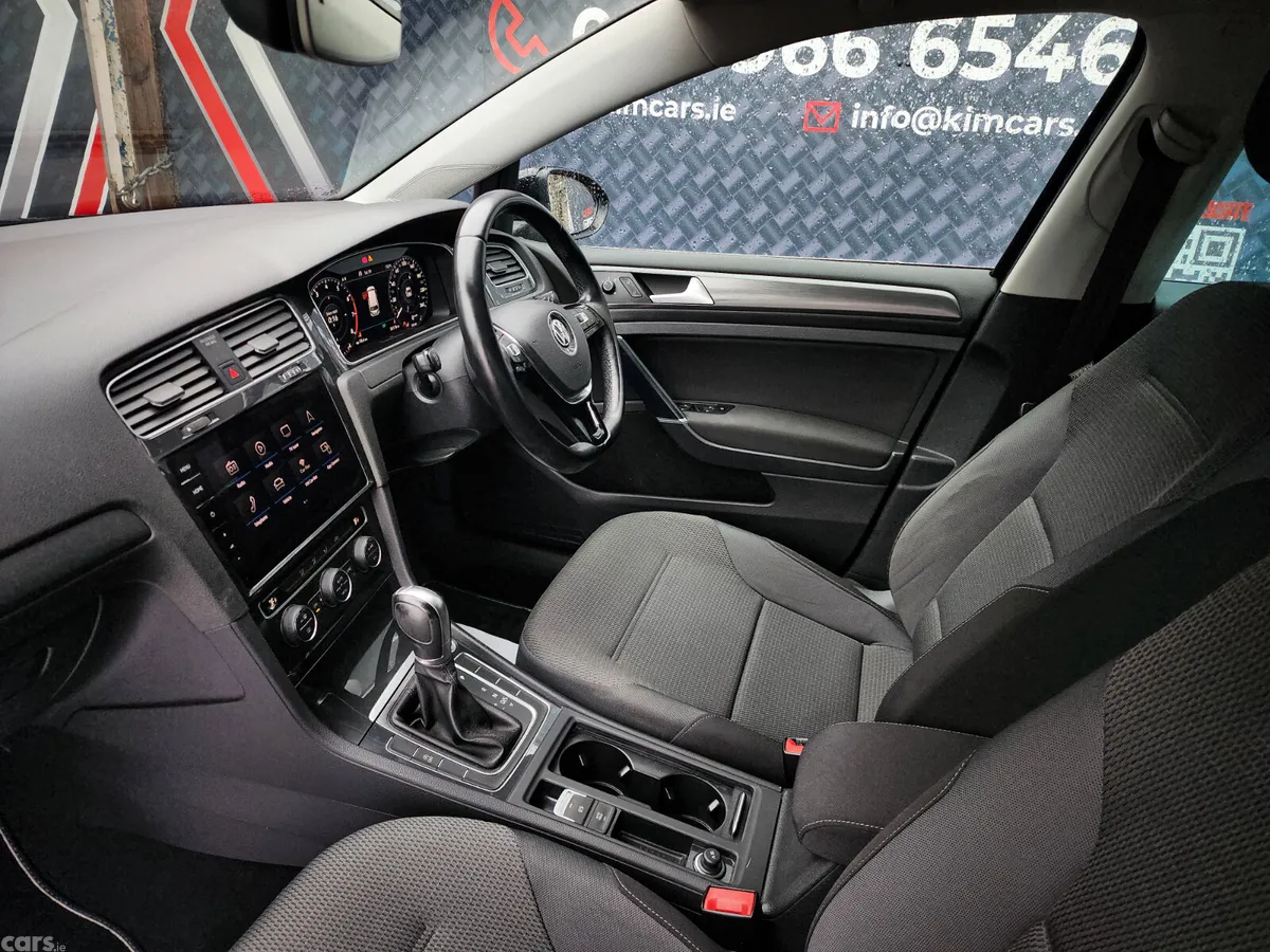 Volkswagen Golf Estate, Petrol, 2019, Black
