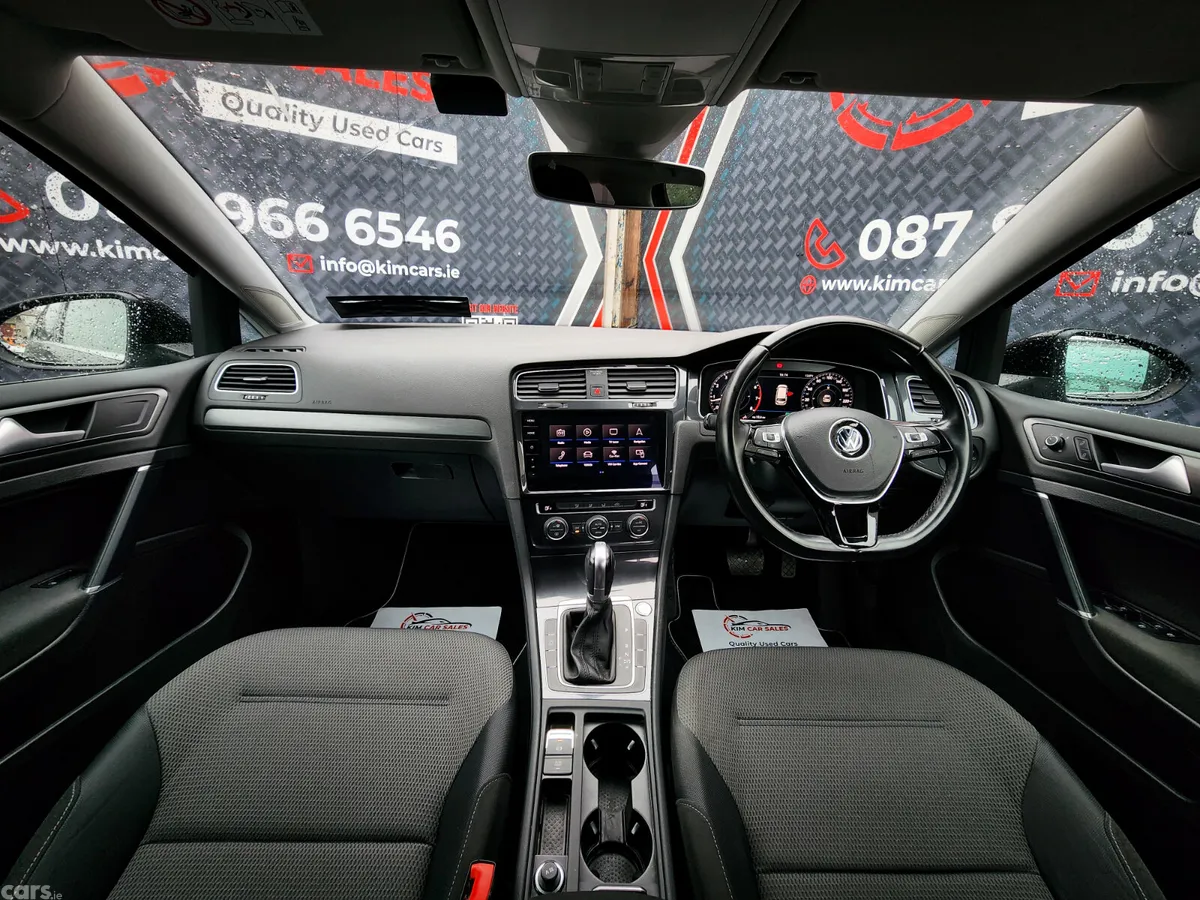 Volkswagen Golf Estate, Petrol, 2019, Black