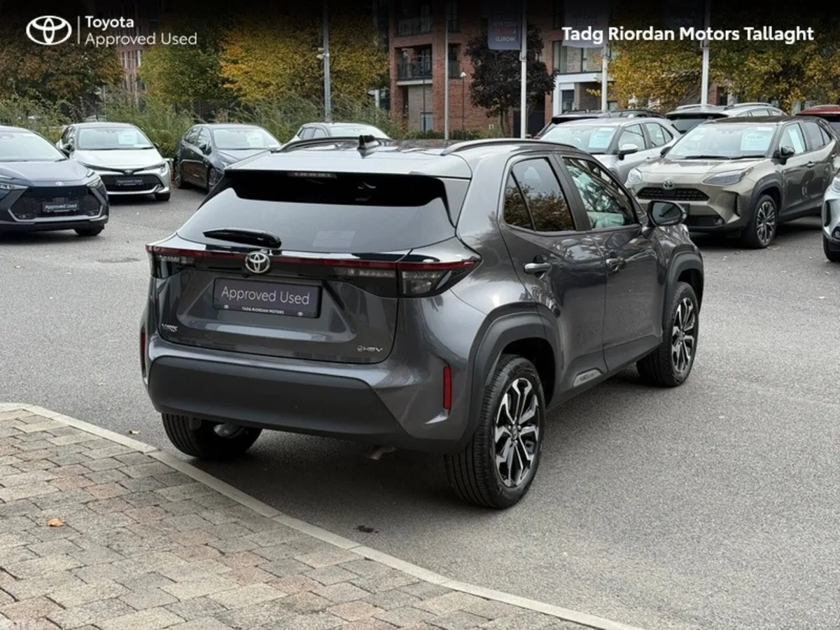 Toyota Yaris Cross SUV, Petrol Hybrid, 2026, Grey