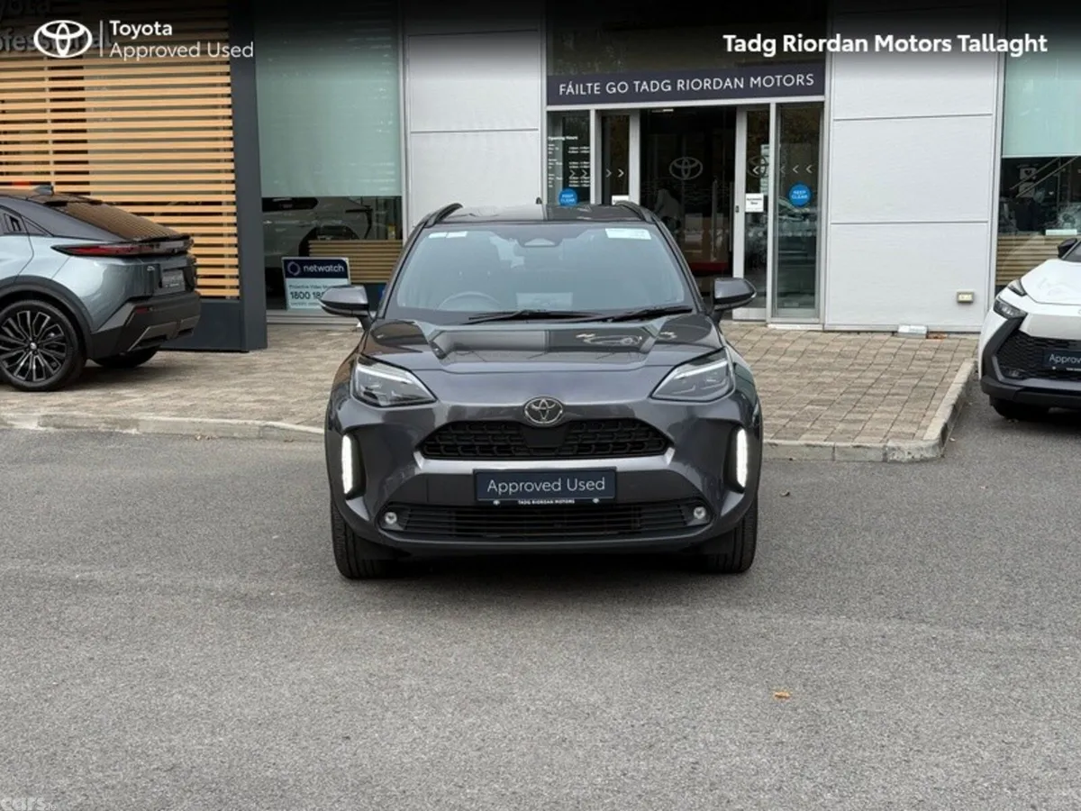 Toyota Yaris Cross SUV, Petrol Hybrid, 2026, Grey