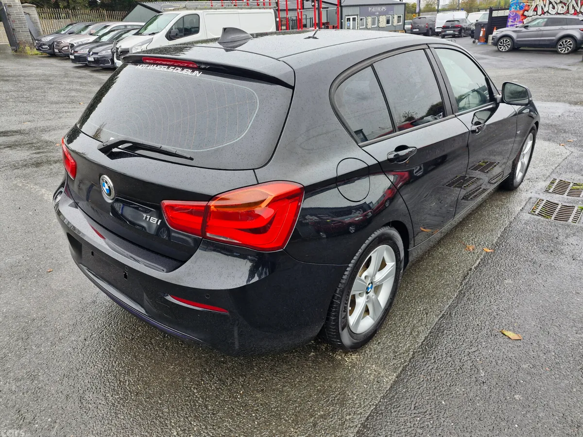 BMW 1-Series Hatchback, Petrol, 2015, Black