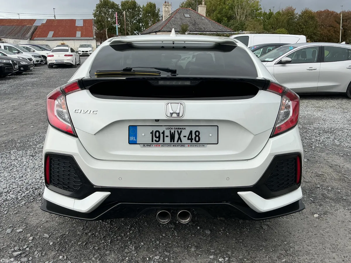 Honda Civic Hatchback, Petrol, 2019, White