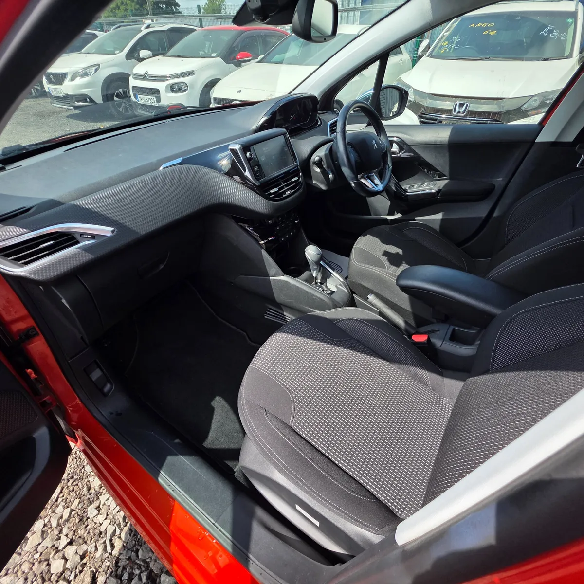 Peugeot 208 Hatchback, Petrol, 2017, Orange