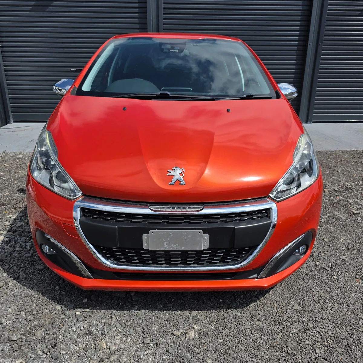 Peugeot 208 Hatchback, Petrol, 2017, Orange