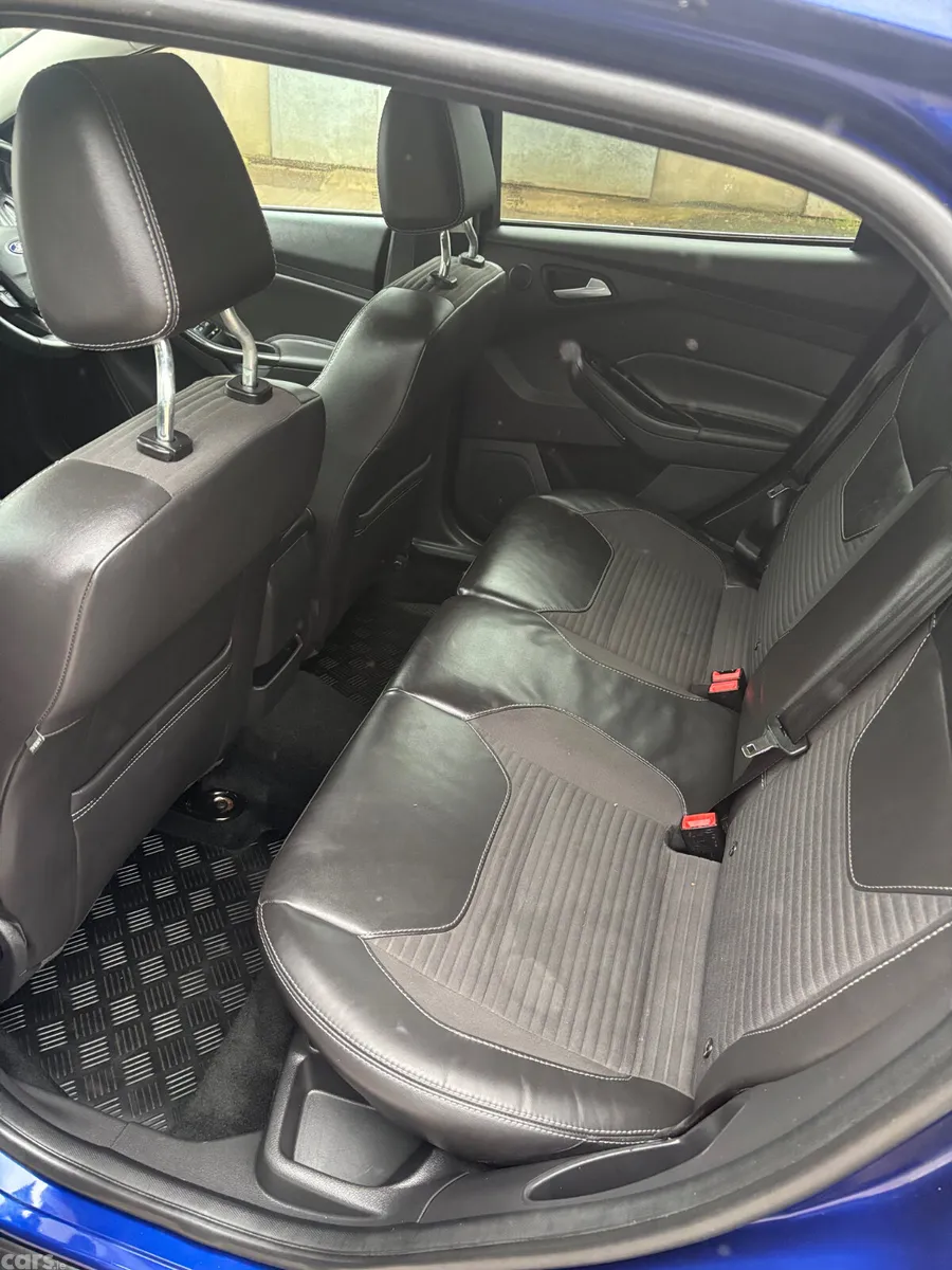 Ford Focus Hatchback, Diesel, 2016, Blue