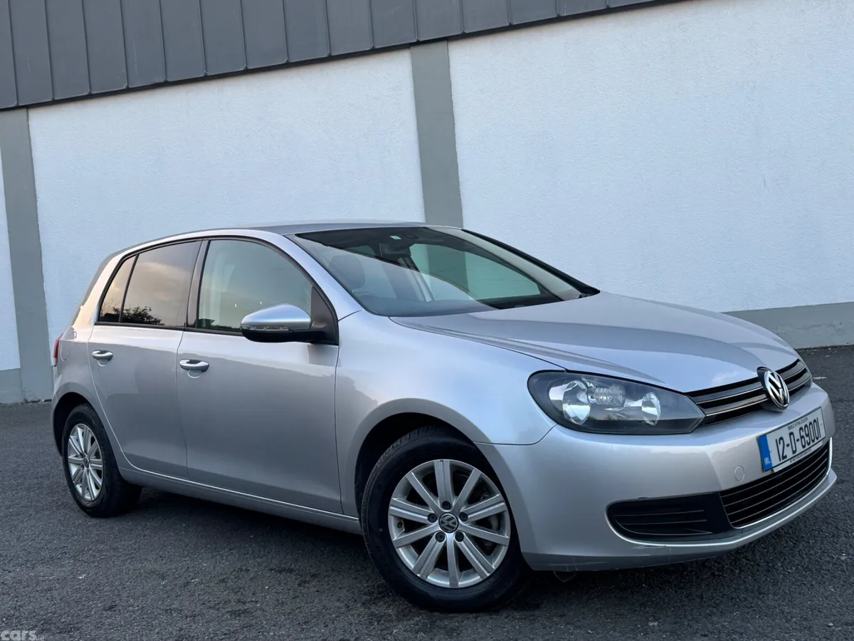 Volkswagen Golf Hatchback, Petrol, 2012, Silver