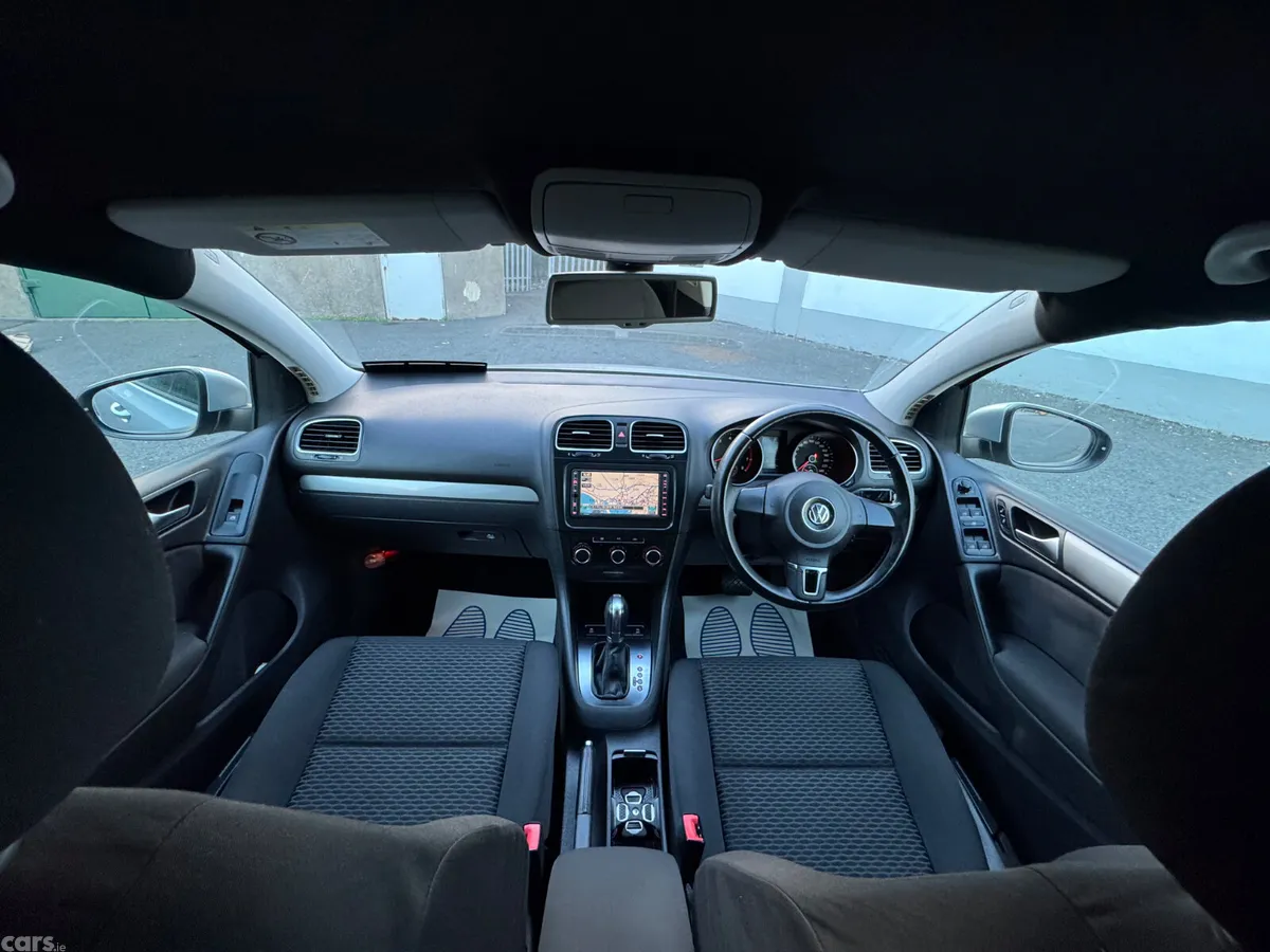 Volkswagen Golf Hatchback, Petrol, 2012, Silver