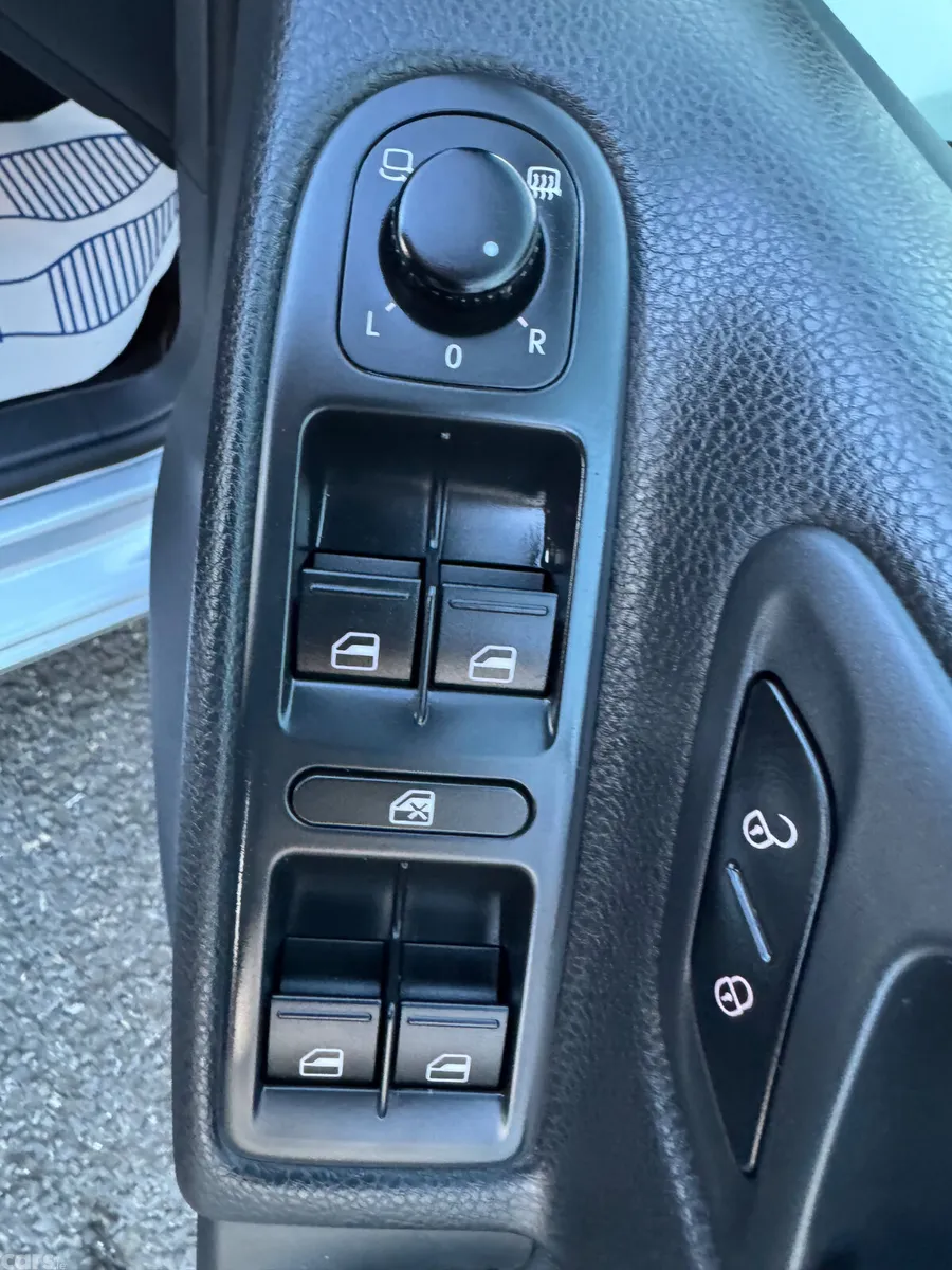 Volkswagen Golf Hatchback, Petrol, 2012, Silver