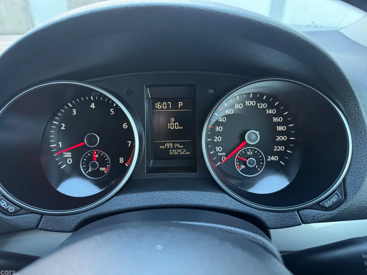 Volkswagen Golf Hatchback, Petrol, 2012, Silver