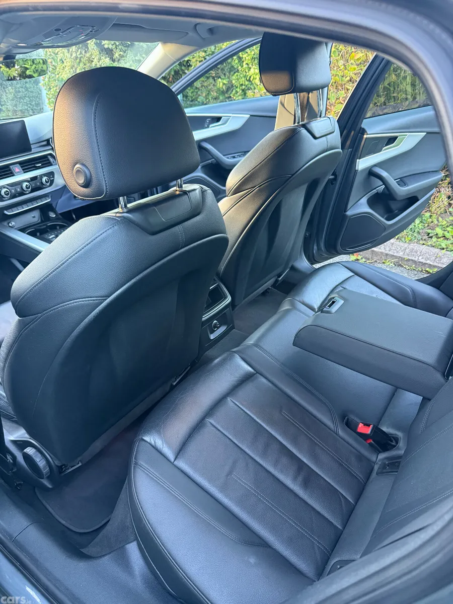 Audi A4 Saloon, Diesel, 2019, Grey