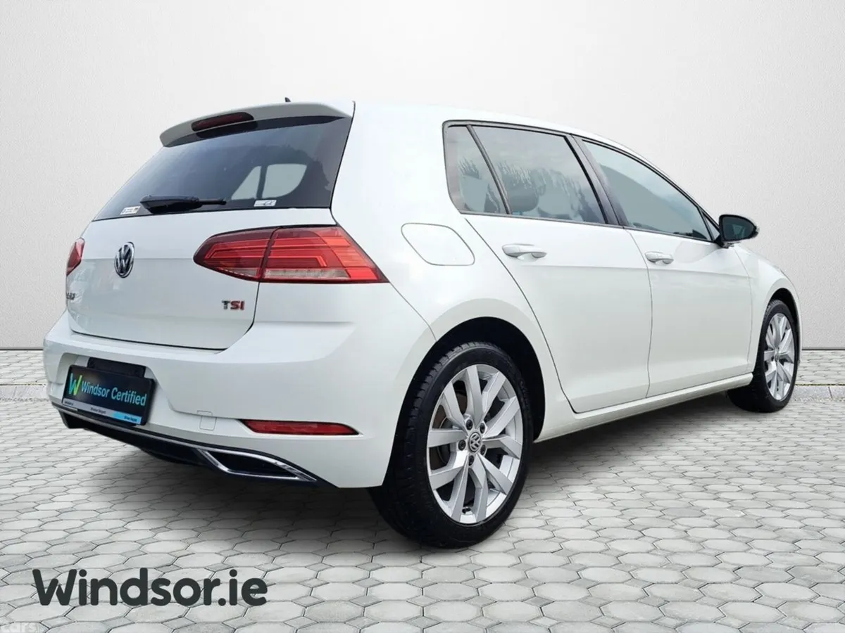 Volkswagen Golf Hatchback, Petrol, 2018, White