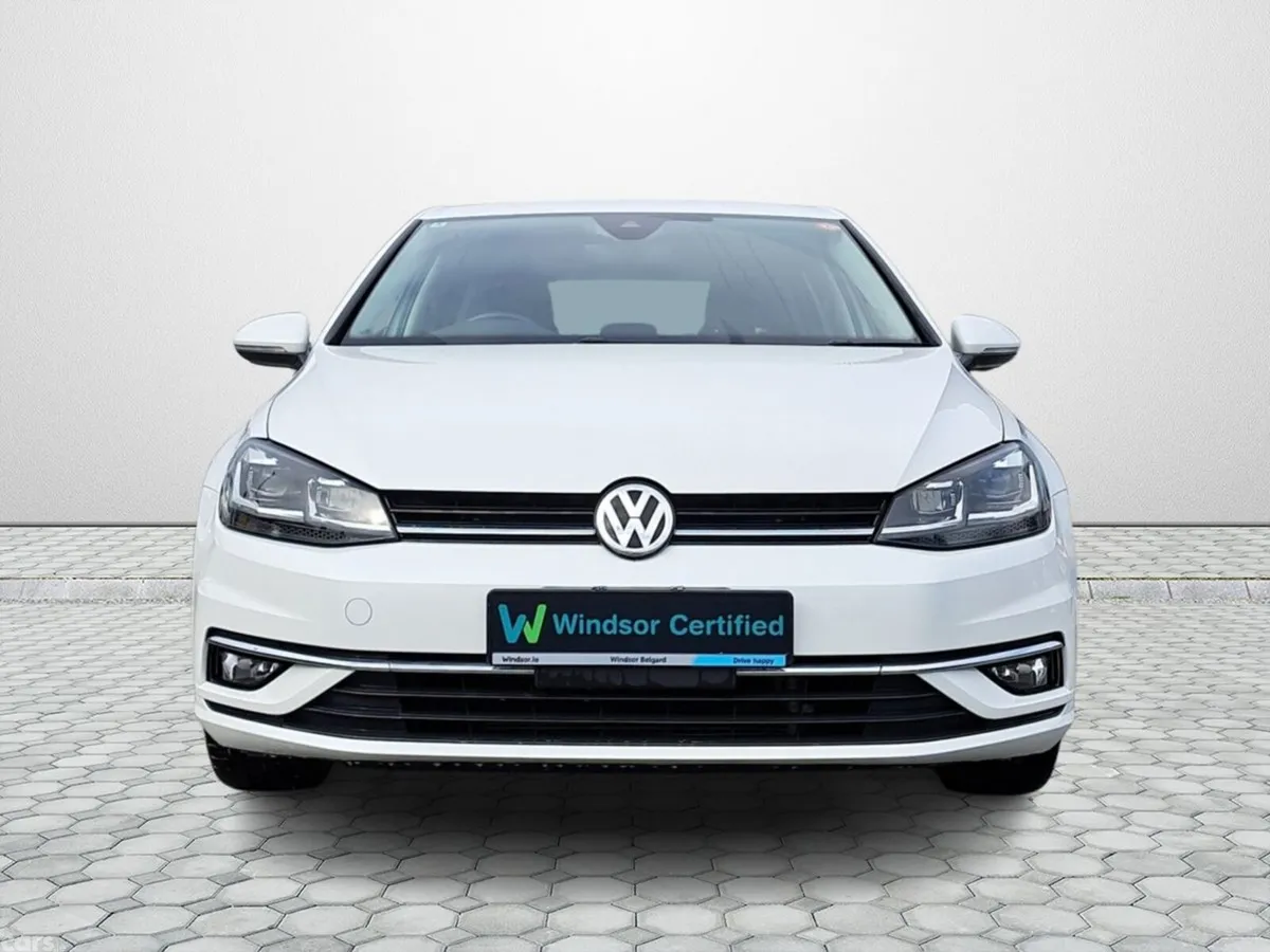 Volkswagen Golf Hatchback, Petrol, 2018, White