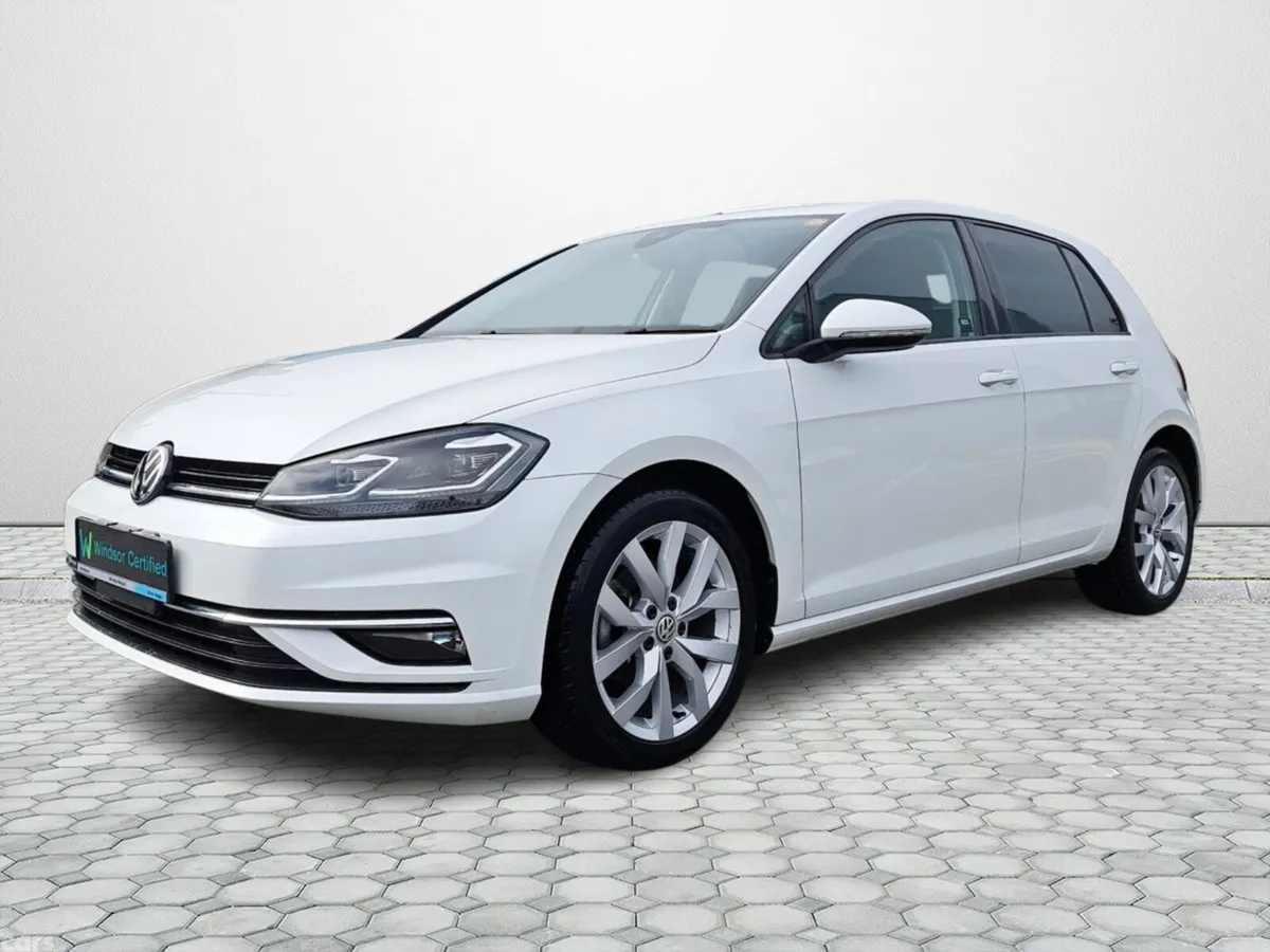 Volkswagen Golf Hatchback, Petrol, 2018, White