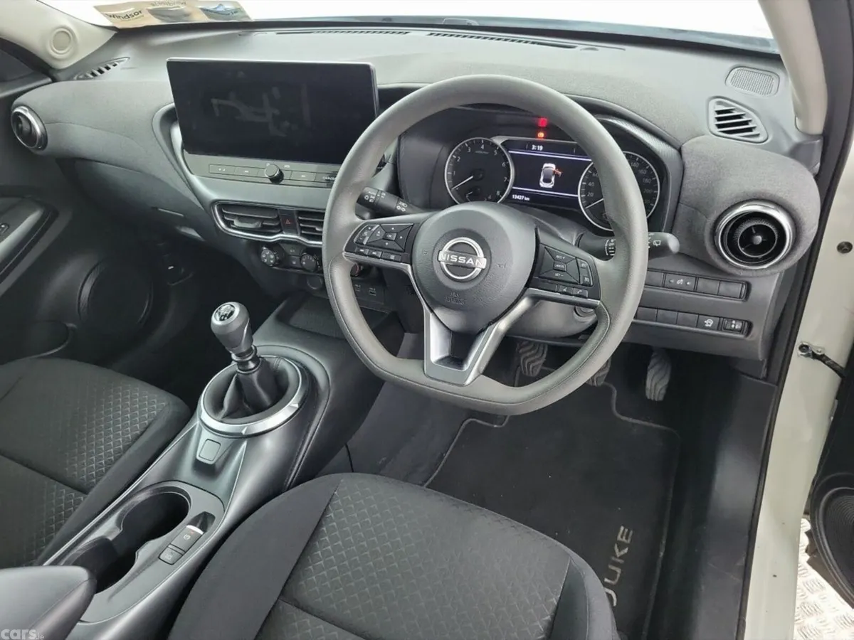 Nissan Juke SUV, Petrol, 2025, White