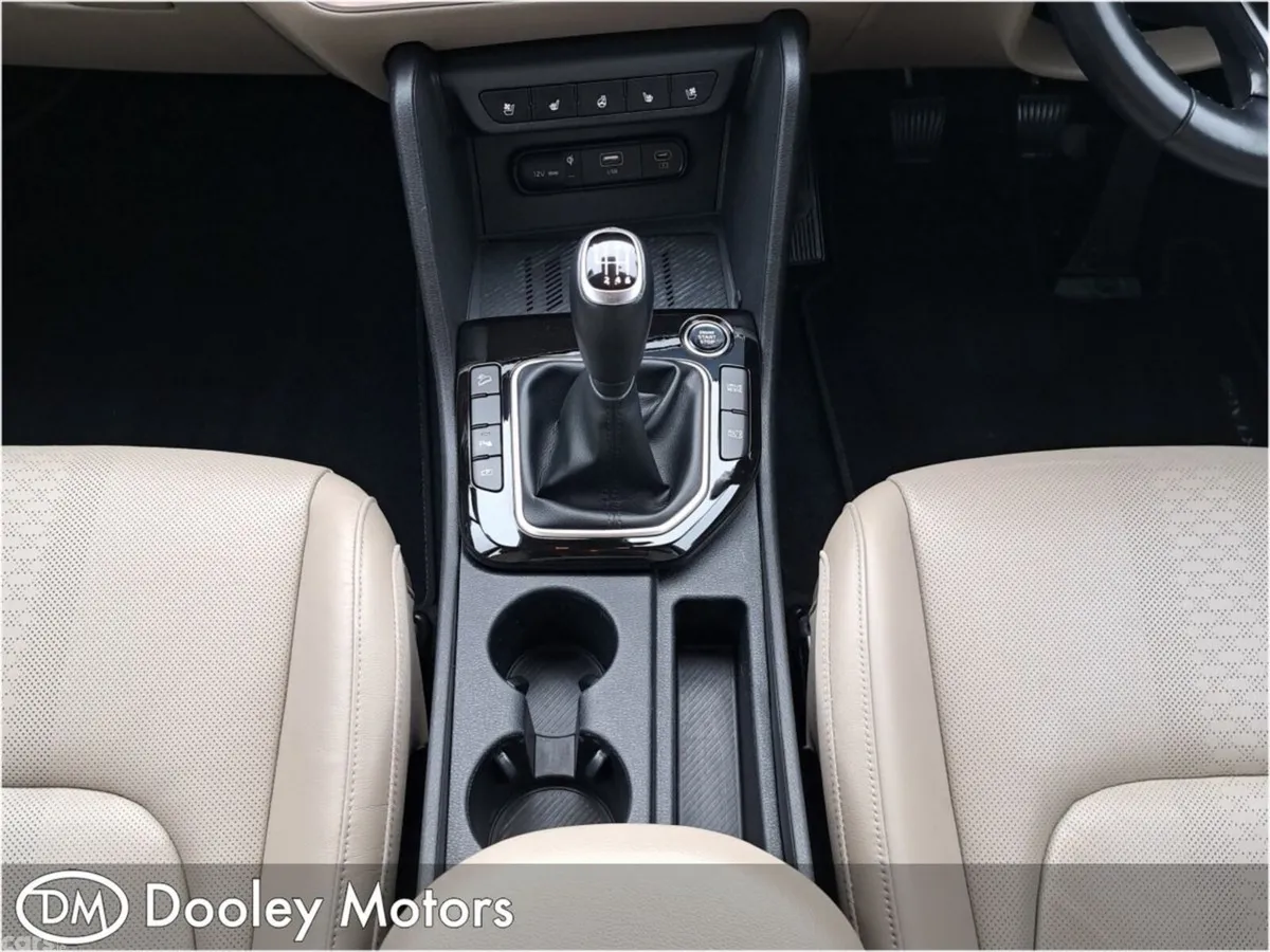 Kia Sportage SUV, Diesel Hybrid, 2023, Grey