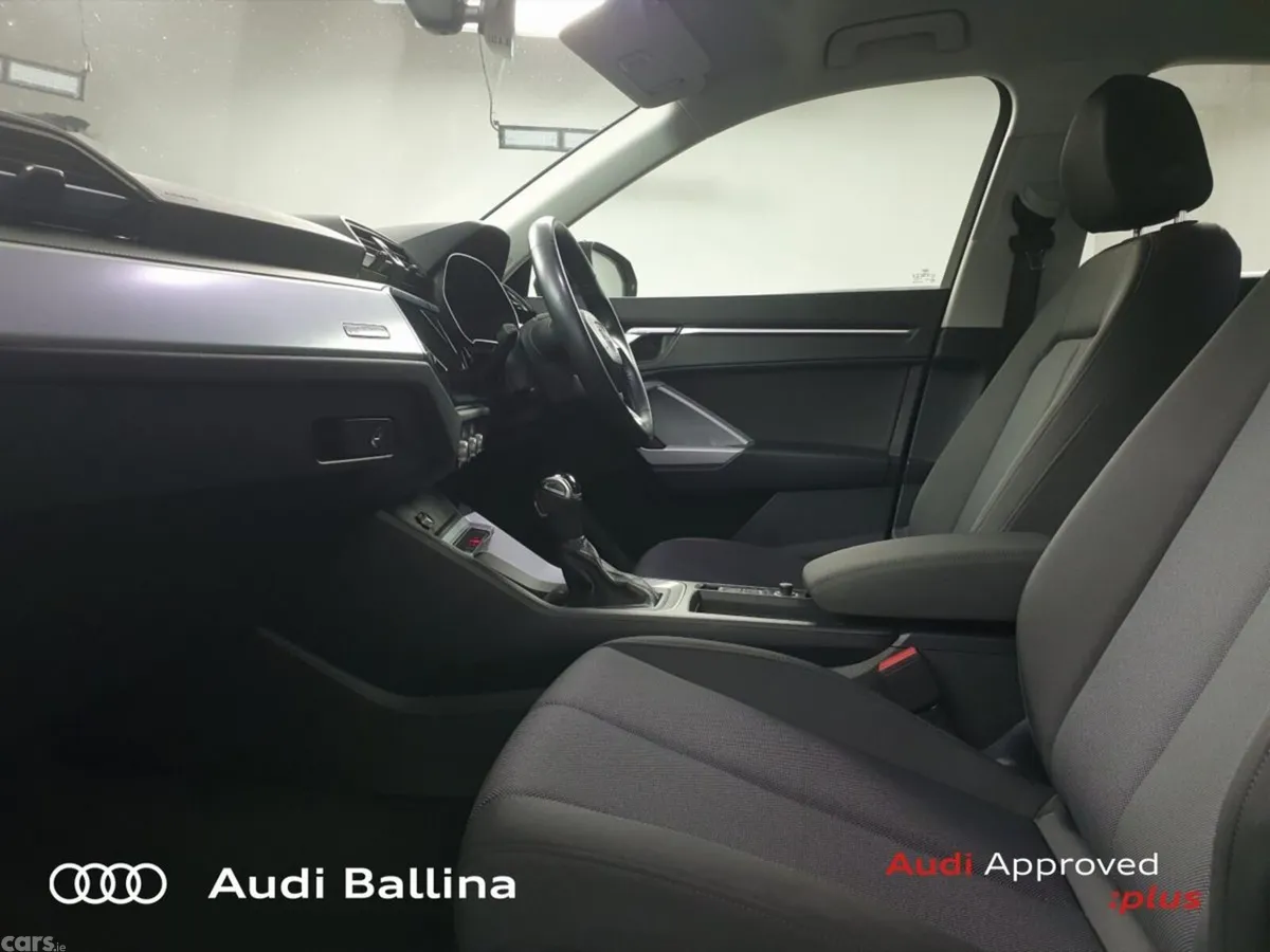 Audi Q3 SUV, Diesel, 2019, Blue