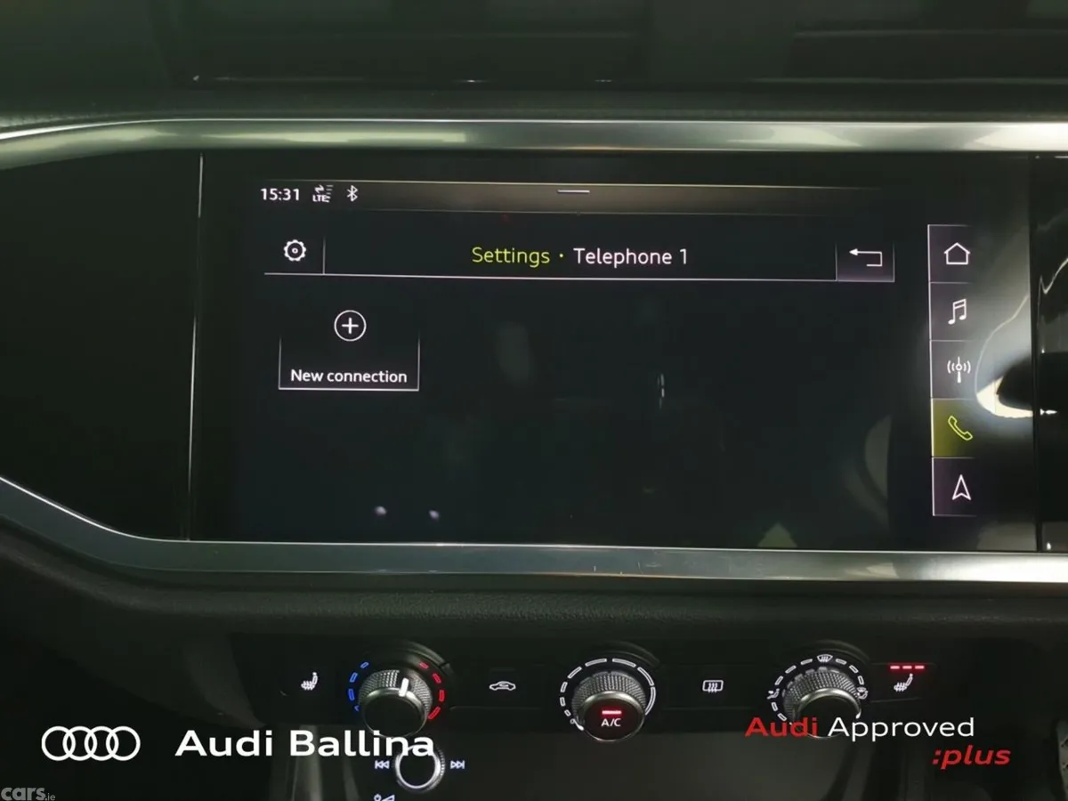 Audi Q3 SUV, Diesel, 2019, Blue