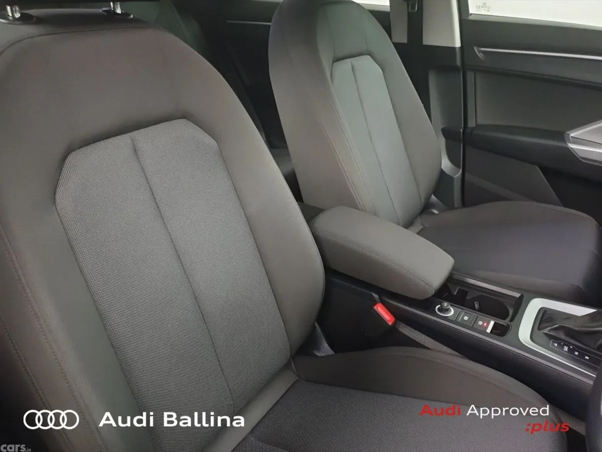 Audi Q3 SUV, Diesel, 2019, Blue