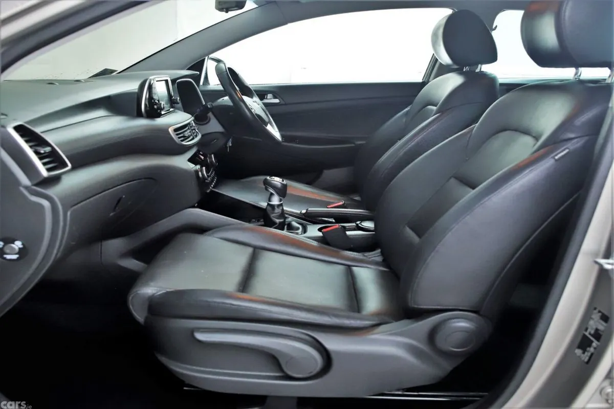 Hyundai Tucson SUV, Diesel, 2019, White