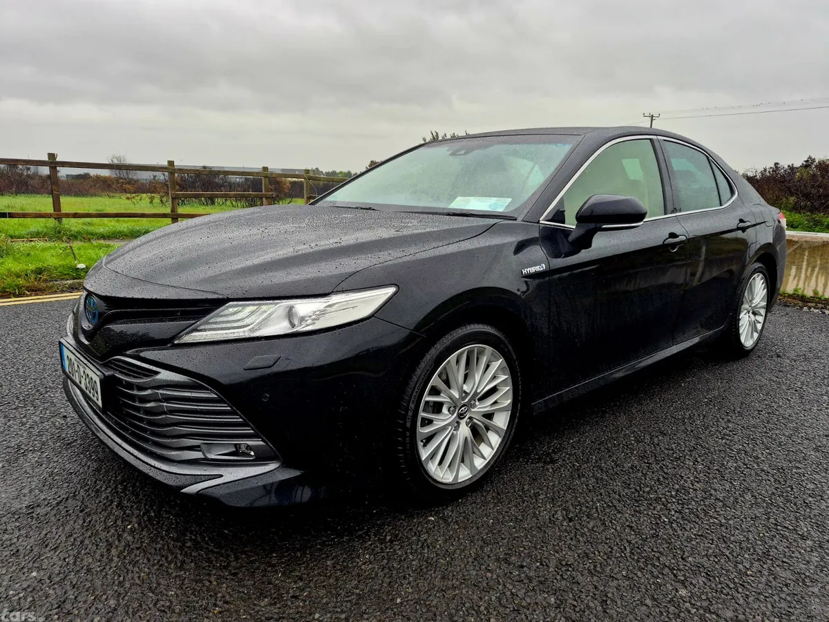 Toyota Camry Saloon, Petrol Hybrid, 2020, Black
