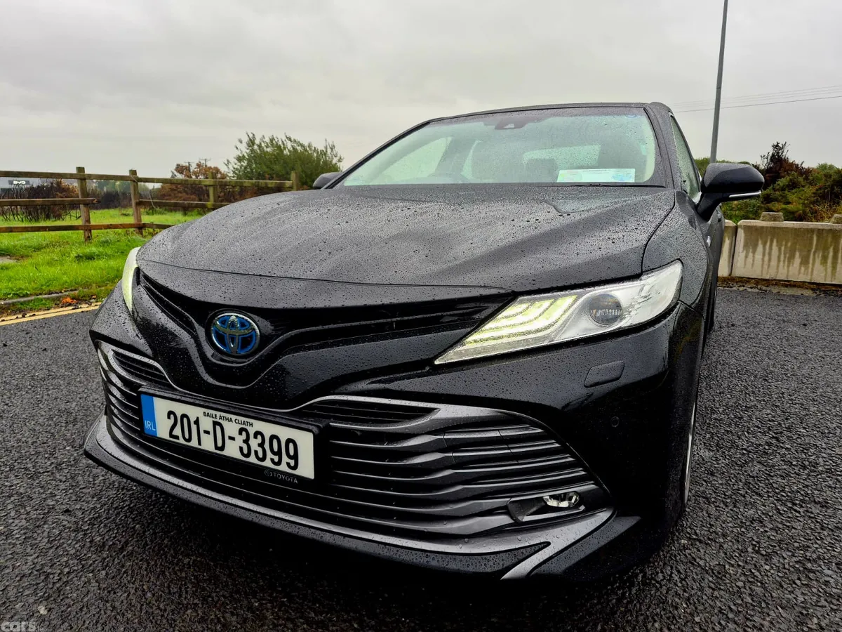 Toyota Camry Saloon, Petrol Hybrid, 2020, Black