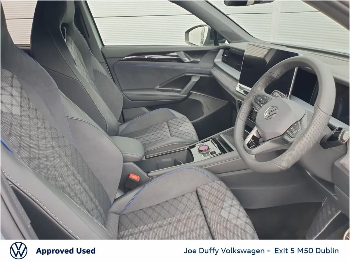 Volkswagen Tayron Estate, Petrol Plug-in Hybrid, 2026, Grey