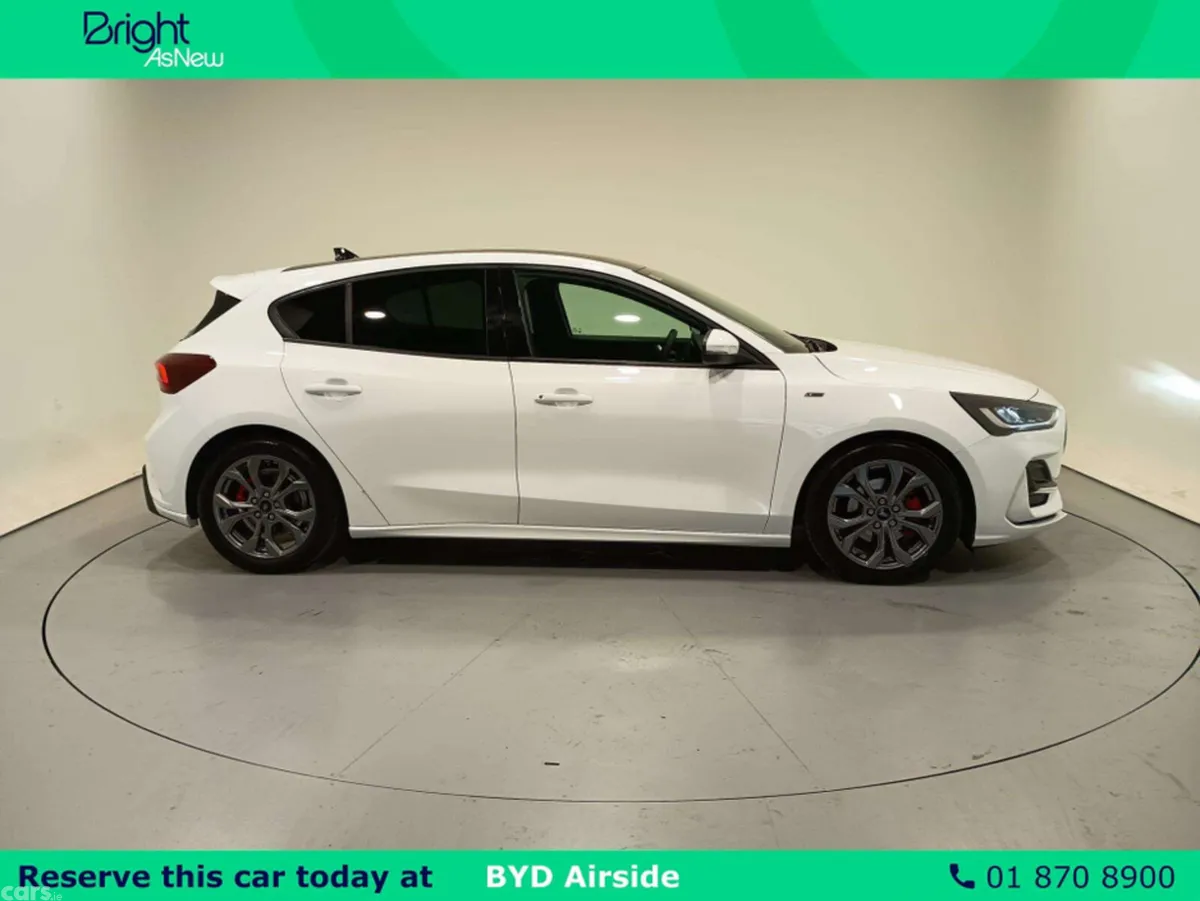 Ford Focus Hatchback, Diesel, 2024, White