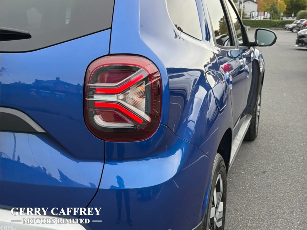 Dacia Duster SUV, Petrol, 2022, Blue