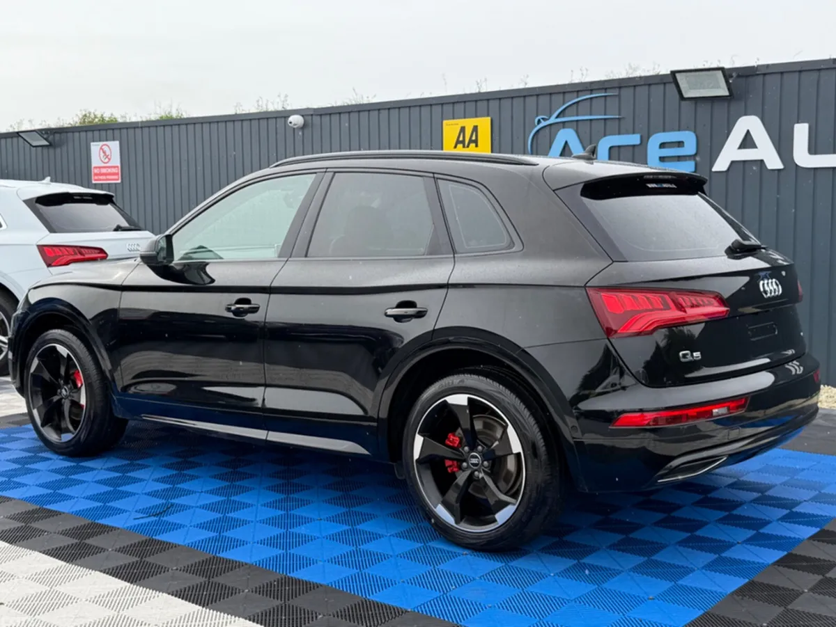 Audi Q5 SUV, Diesel, 2021, Black
