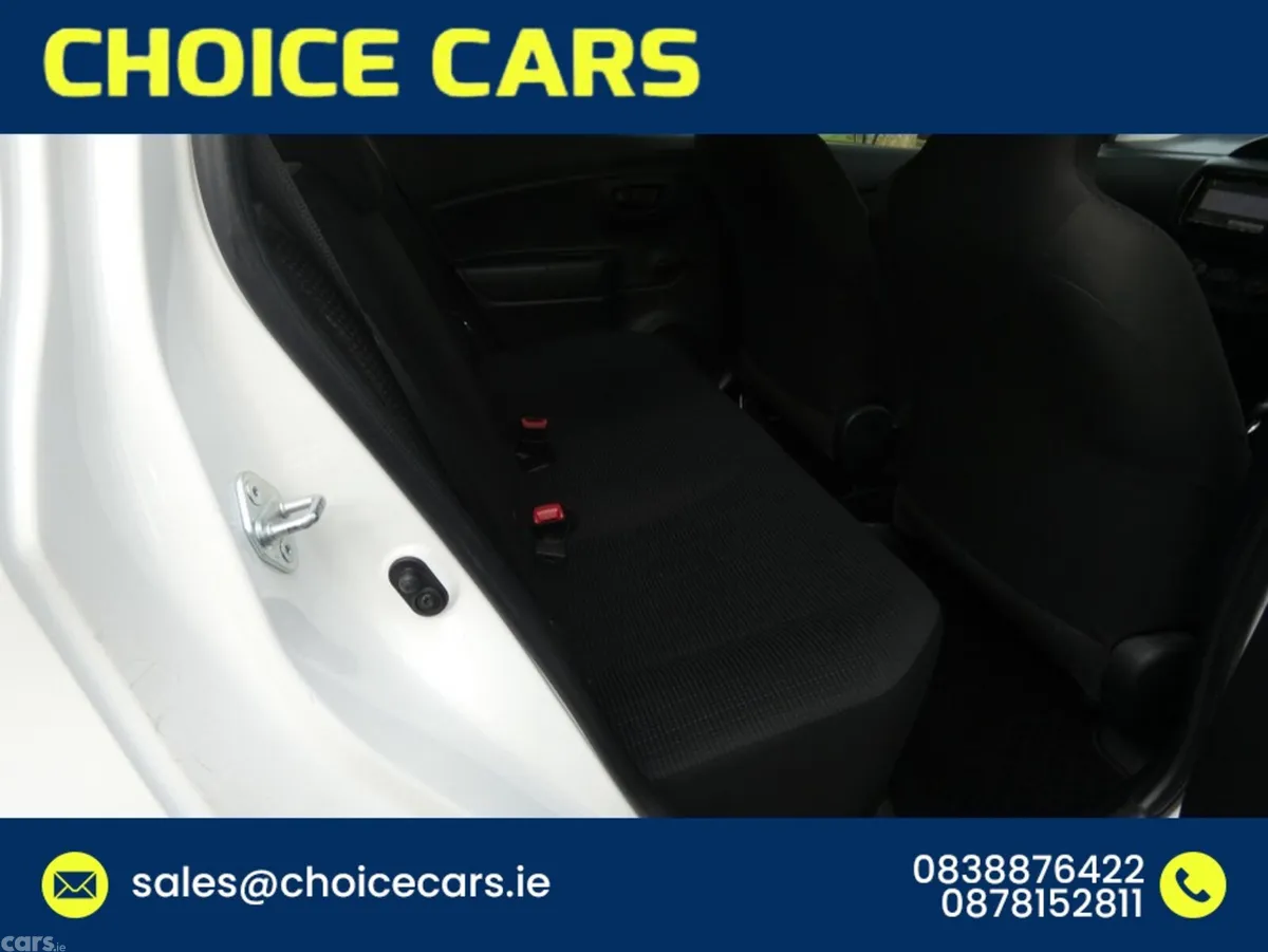 Toyota Yaris Hatchback, Petrol, 2018, White