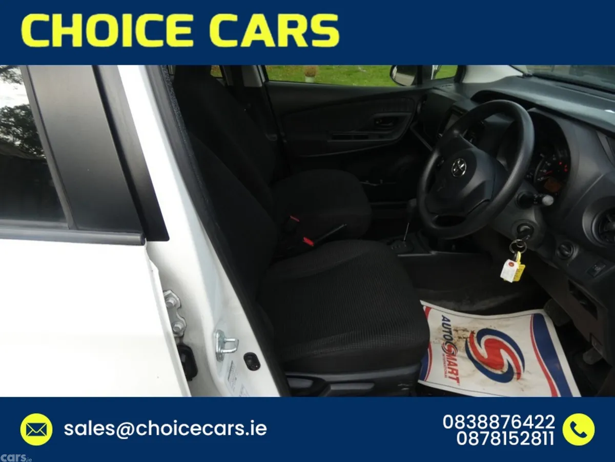 Toyota Yaris Hatchback, Petrol, 2018, White
