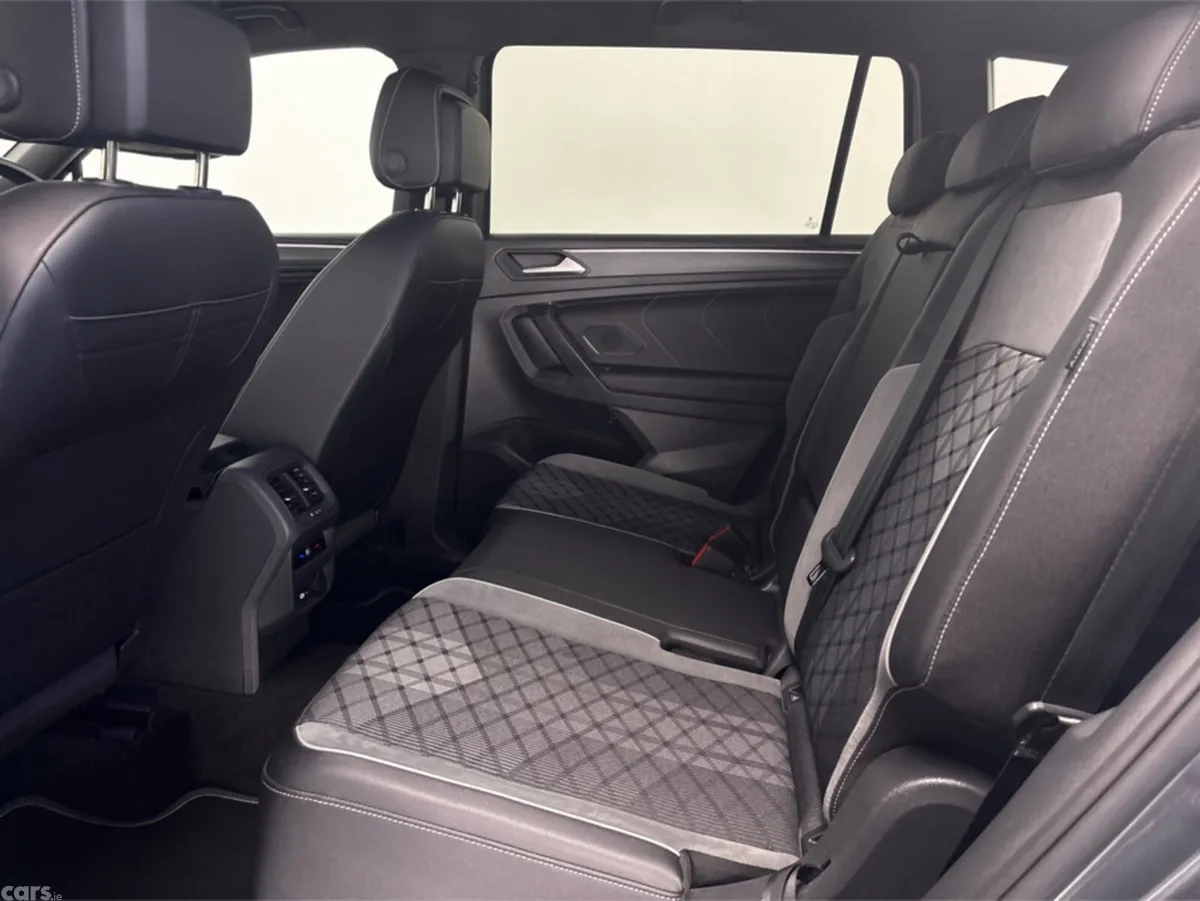 Volkswagen Tiguan Allspace SUV, Diesel, 2023, Grey
