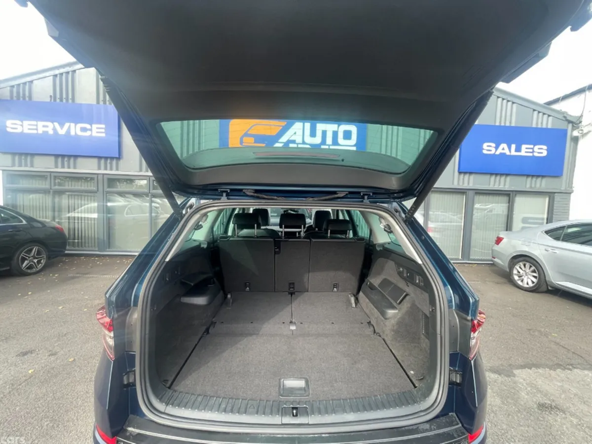 Skoda Kodiaq Estate, Diesel, 2023, Blue