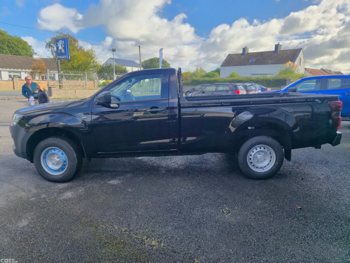 Isuzu D-Max Pick Up, Diesel, 2026, Black