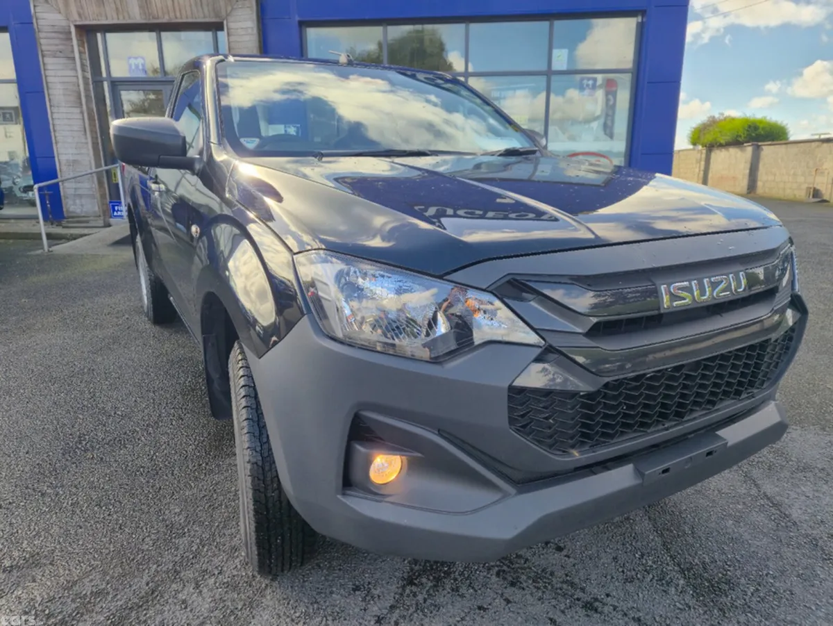 Isuzu D-Max Pick Up, Diesel, 2026, Black