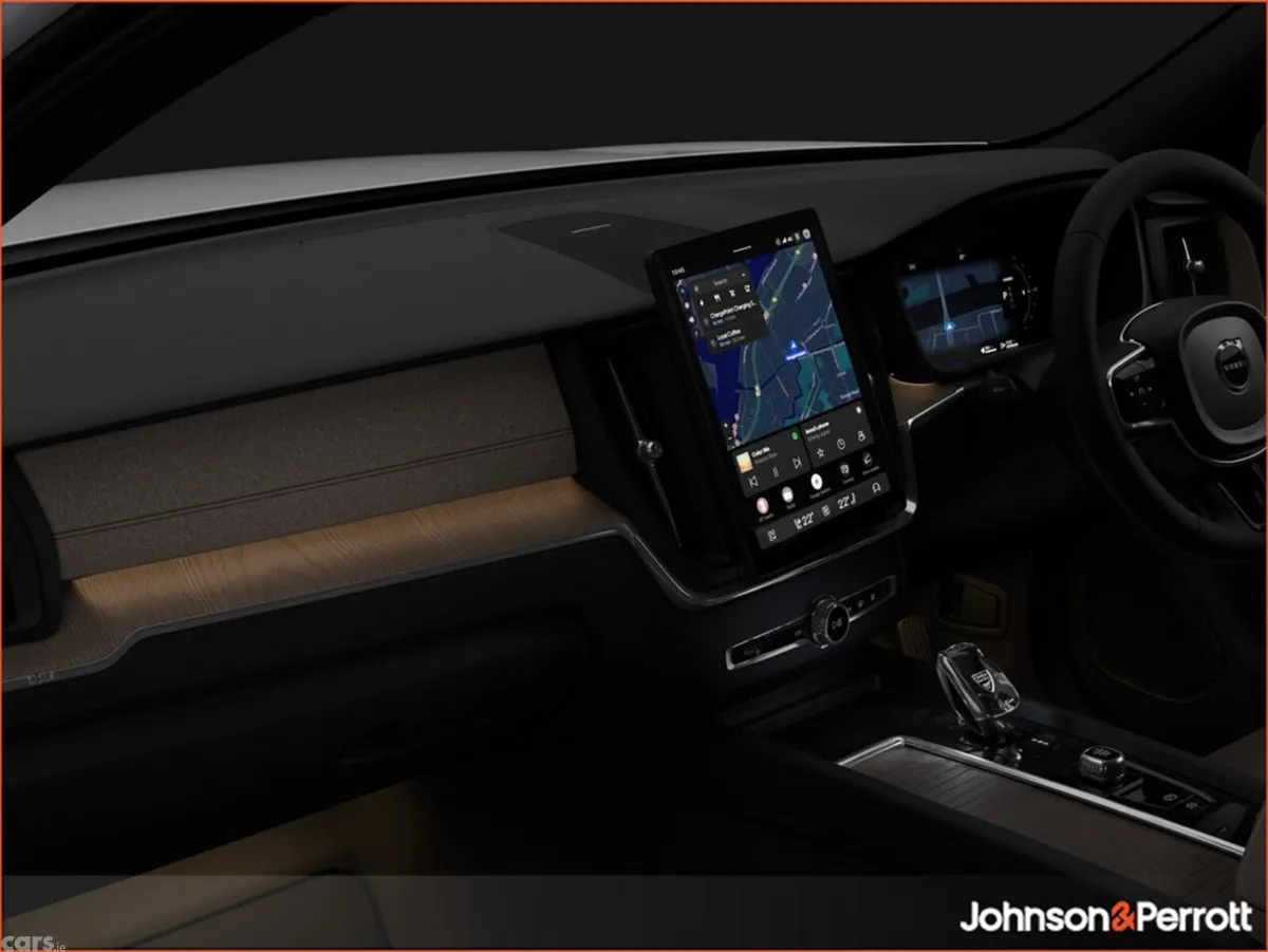 Volvo XC60 SUV, Petrol Plug-in Hybrid, 2027, White