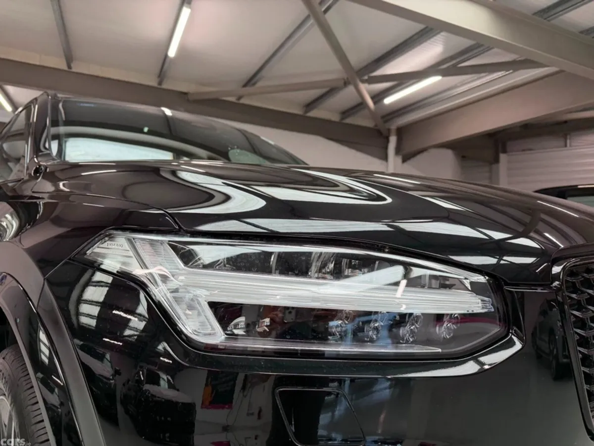 Volvo XC90 SUV, Petrol Plug-in Hybrid, 2024, Black