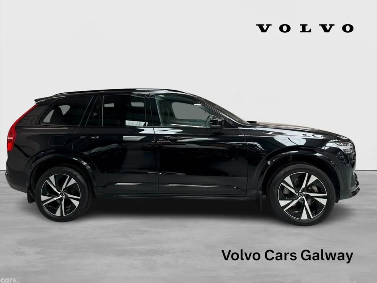 Volvo XC90 SUV, Petrol Plug-in Hybrid, 2024, Black
