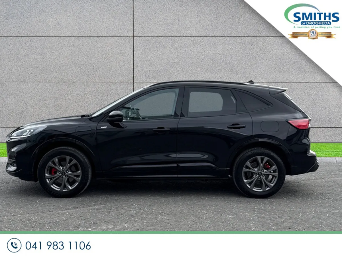 Ford Kuga MPV, Petrol Plug-in Hybrid, 2023, Black