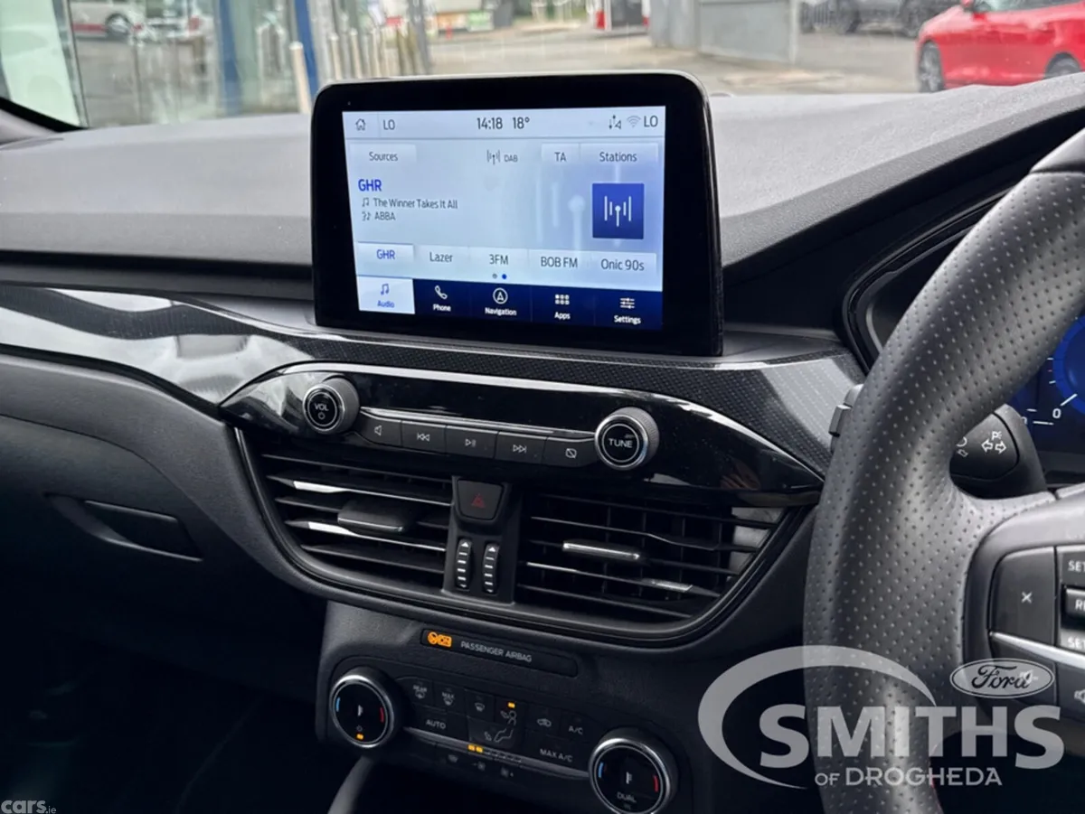 Ford Kuga MPV, Petrol Plug-in Hybrid, 2023, Black