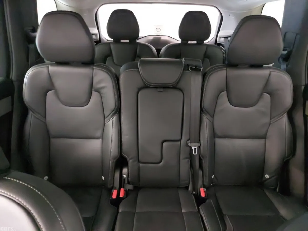 Volvo XC90 SUV, Petrol Hybrid, 2025, Silver