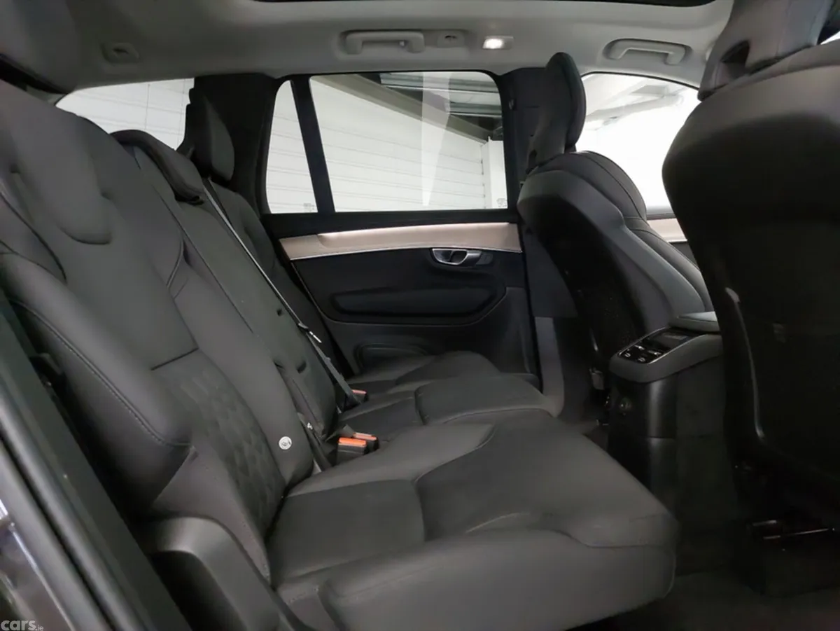 Volvo XC90 SUV, Petrol Plug-in Hybrid, 2025, Grey