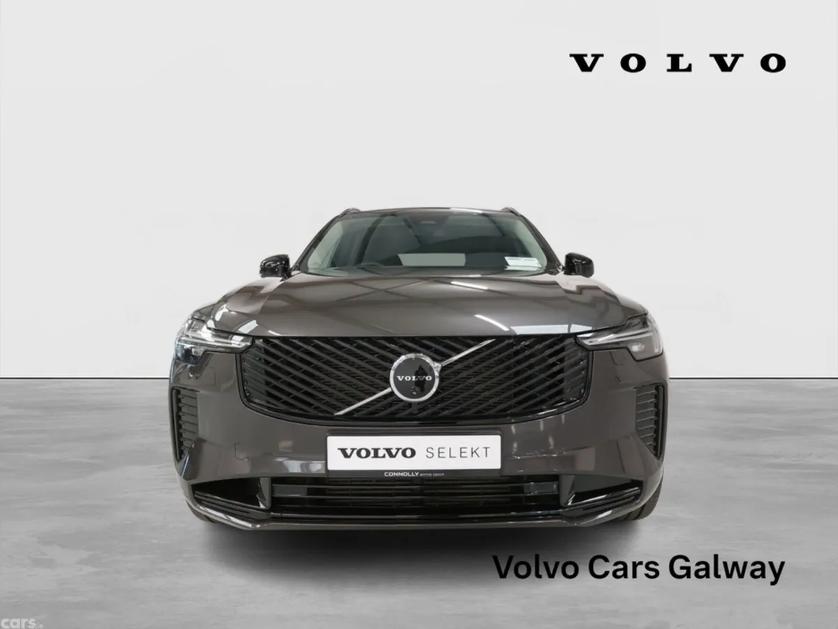 Volvo XC90 SUV, Petrol Plug-in Hybrid, 2025, Grey