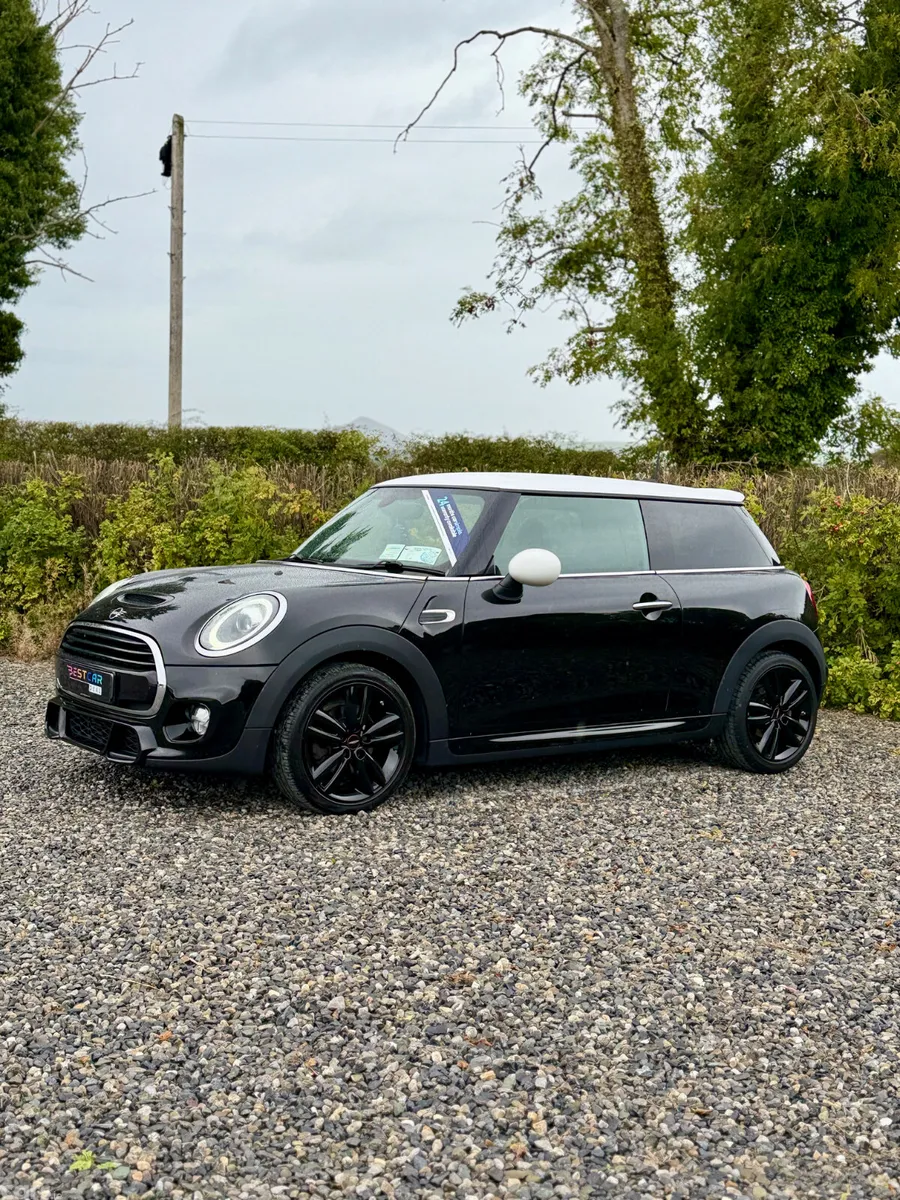 Mini Cooper Hatchback, Petrol, 2019, Black