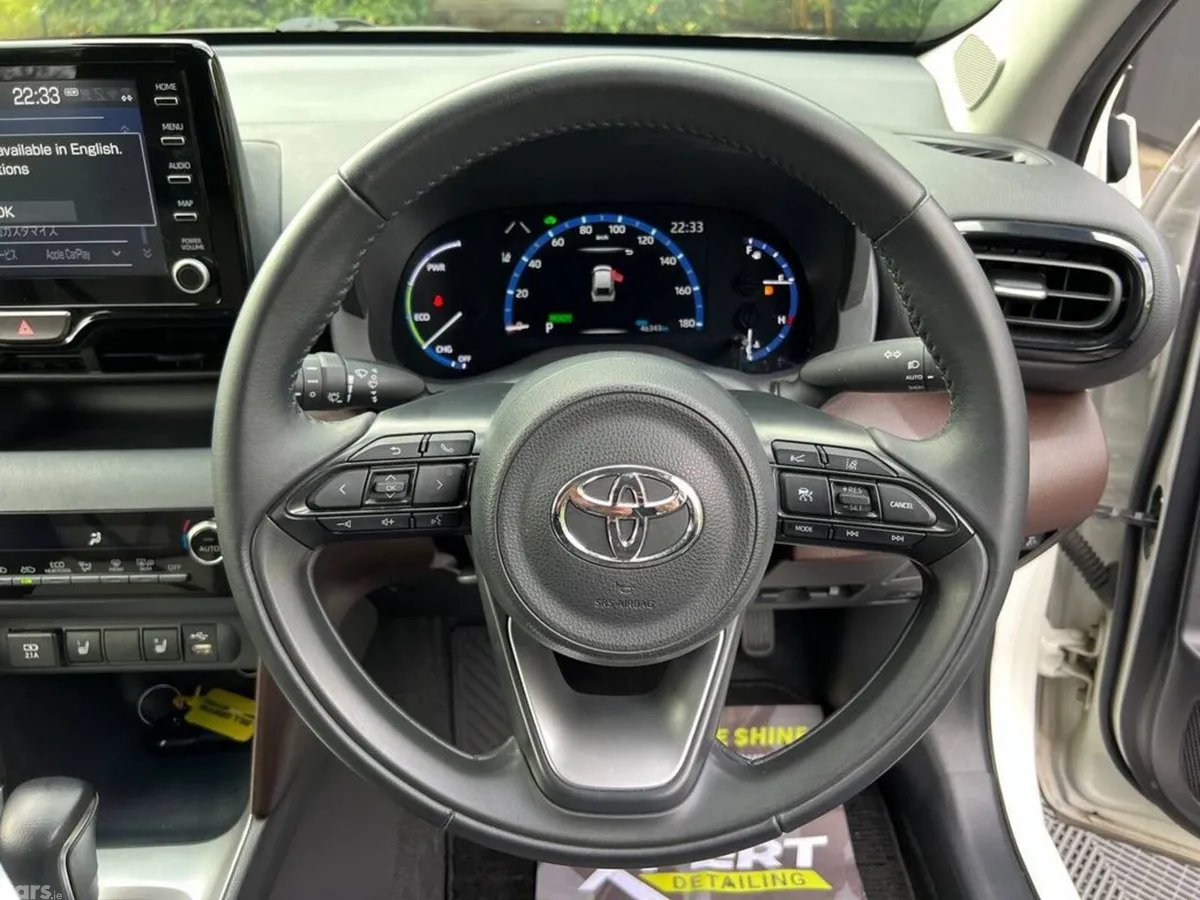 Toyota Yaris Cross SUV, Petrol Hybrid, 2022, White