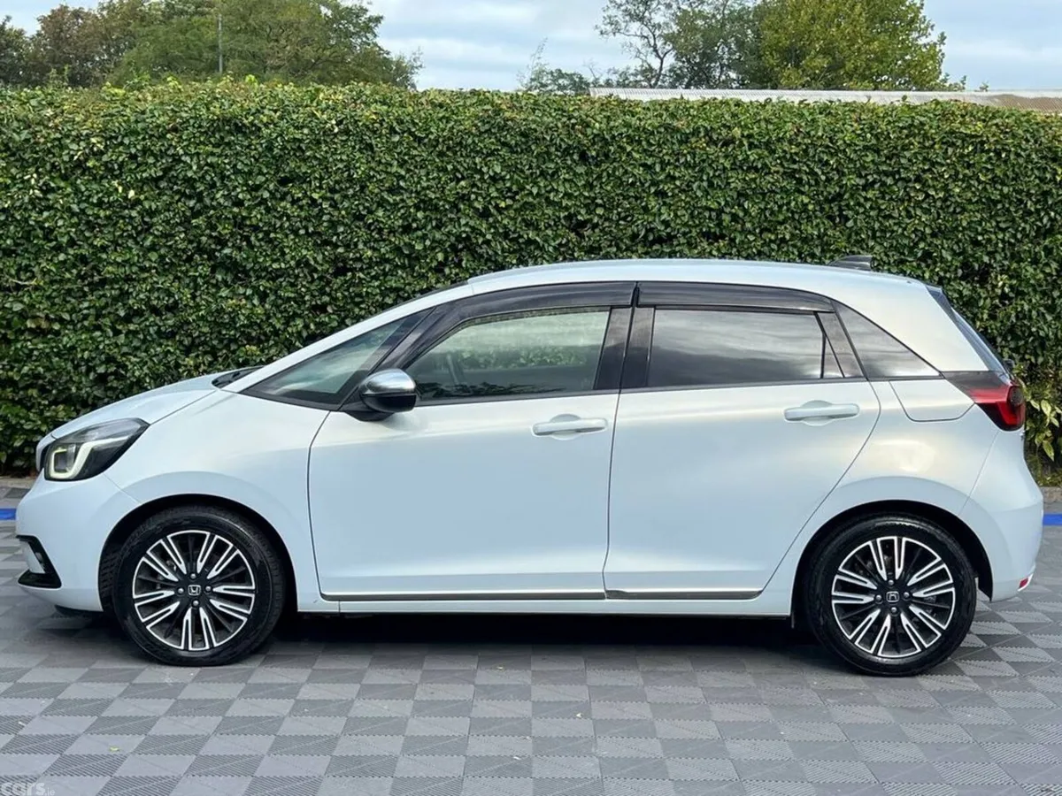 Honda Fit Hatchback, Petrol Hybrid, 2020, Silver