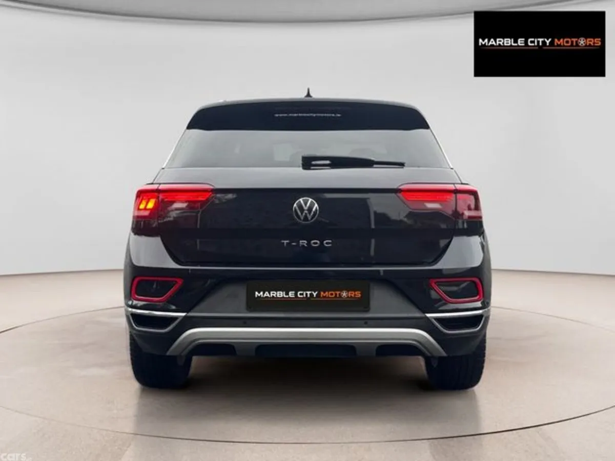 Volkswagen T-Roc Estate, Diesel, 2022, Black