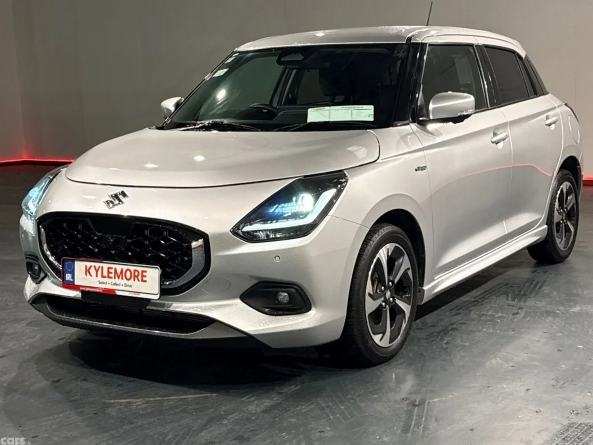 Suzuki Swift Hatchback, Petrol Hybrid, 2025, Silver