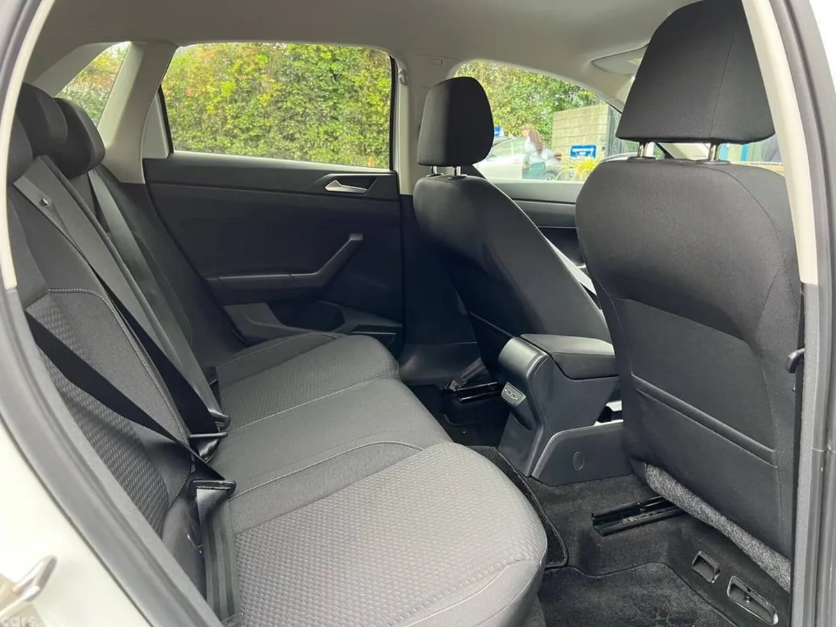 Volkswagen Polo Hatchback, Petrol, 2020, White